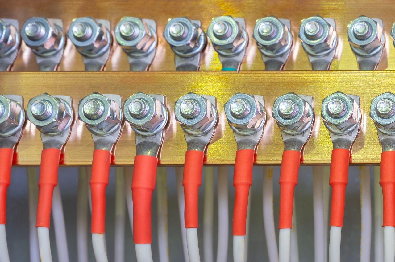 Bezpieczeństwo w automatyce – moduły bezpieczeństwa PL e/SIL